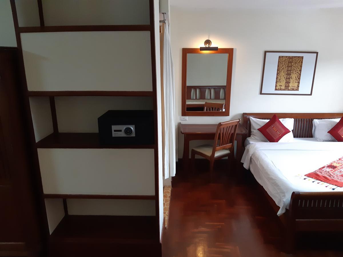 Avilla Phasouk Hotel В'єнтьян Екстер'єр фото